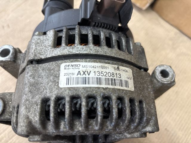 bontott OPEL ASTRA K Generátor