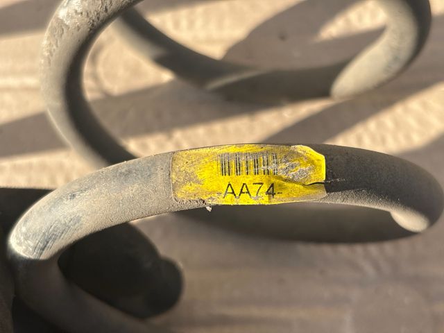 bontott OPEL ASTRA K Hátsó Rugó Pár