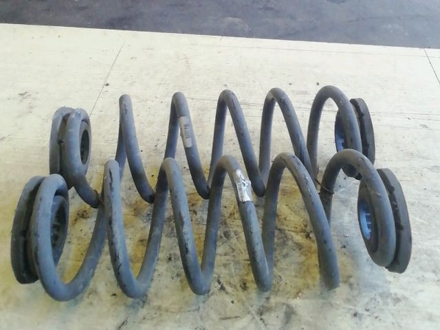 bontott OPEL ASTRA K Hátsó Rugó Pár