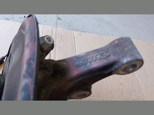 bontott OPEL ASTRA K Jobb első Csonkállvány Kerékaggyal