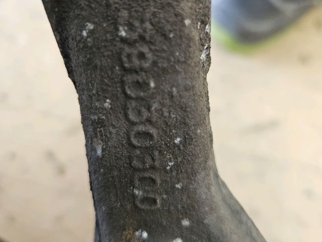 bontott OPEL ASTRA K Jobb első Csonkállvány Kerékaggyal