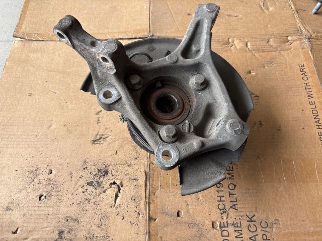 bontott OPEL ASTRA K Jobb első Csonkállvány Kerékaggyal