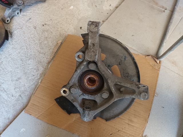 bontott OPEL ASTRA K Jobb első Csonkállvány Kerékaggyal