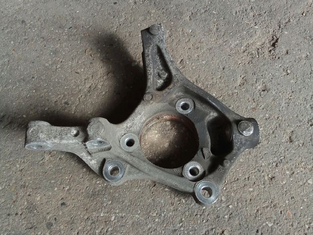 bontott OPEL ASTRA K Jobb első Csonkállvány