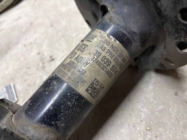 bontott OPEL ASTRA K Jobb első Gólyaláb (Lengécsillapító, Rugó)