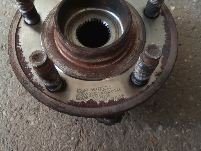 bontott OPEL ASTRA K Jobb első Kerékagy