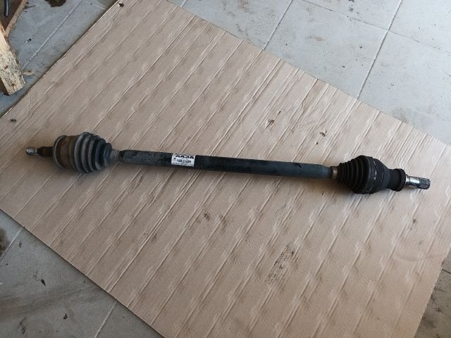 bontott OPEL ASTRA K Jobb Féltengely