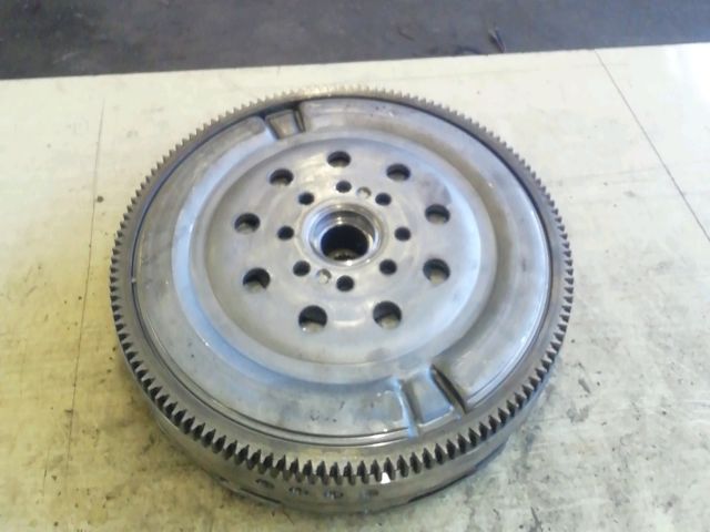 bontott OPEL ASTRA K Kettős tömegű Lendkerék