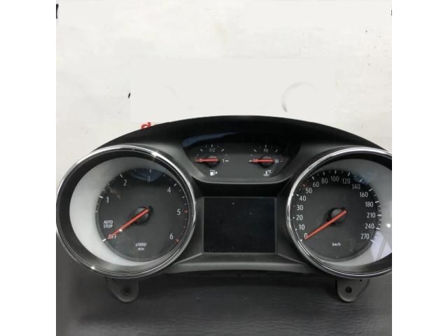 bontott OPEL ASTRA K Kilométeróra