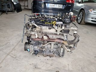 bontott OPEL ASTRA K Motor (Fűzött blokk hengerfejjel)