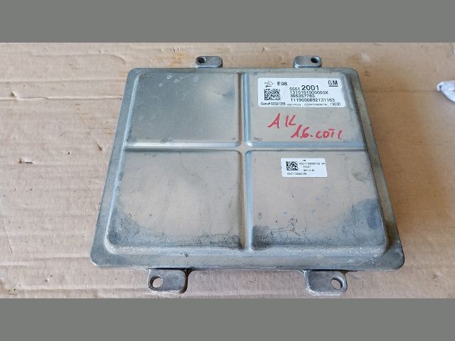 bontott OPEL ASTRA K Motorvezérlő