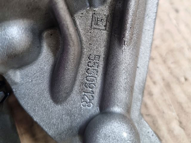 bontott OPEL ASTRA K Olajszivattyú