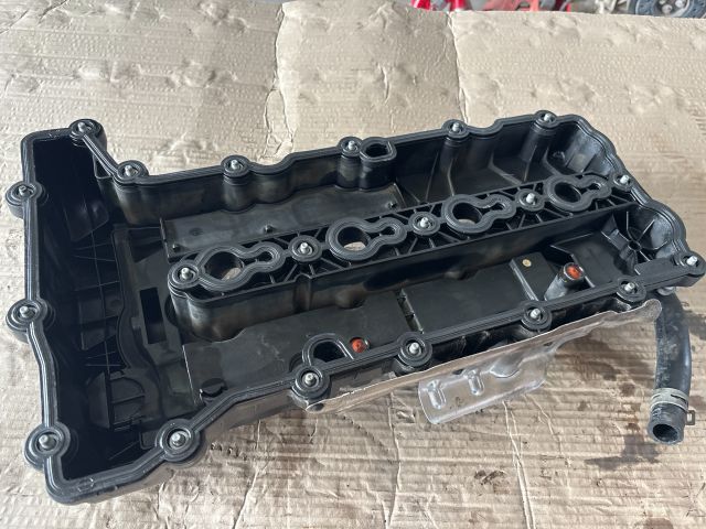 bontott OPEL ASTRA K Szelepfedél