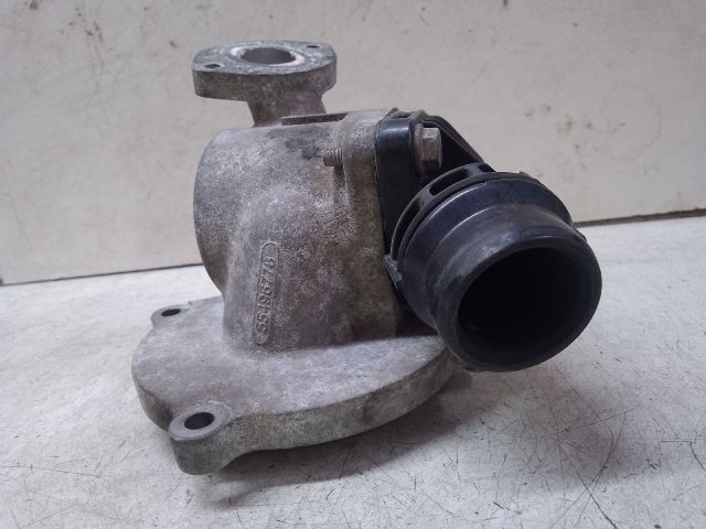 bontott OPEL ASTRA K Termosztátház