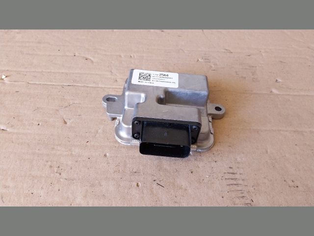 bontott OPEL ASTRA K Üzemanyag Szivattyú Relé