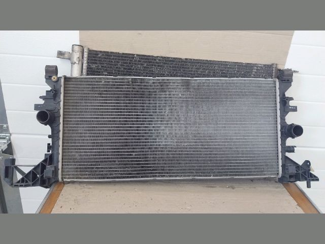 bontott OPEL ASTRA K Vízhűtő Radiátor (Klímás)