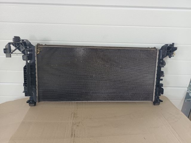 bontott OPEL ASTRA K Vízhűtő Radiátor (Klímás)