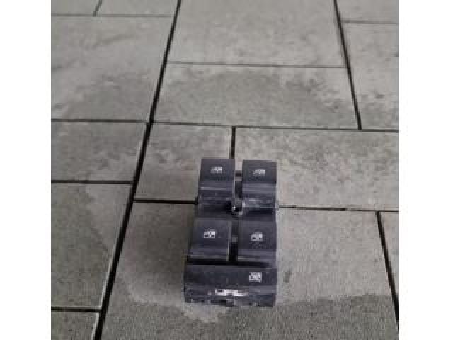 bontott OPEL ASTRA K Ablakemelő Kapcsoló Négyes / Kettes