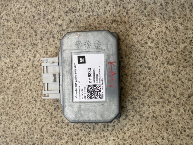 bontott OPEL ASTRA K AC/DC Inverter 230V