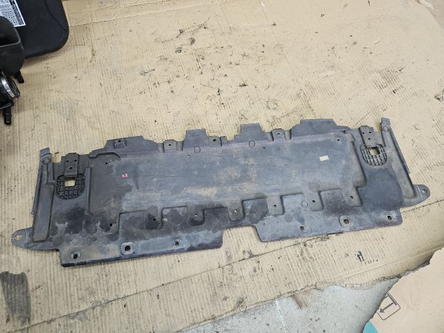 bontott OPEL ASTRA K Alsó Motorburkolat