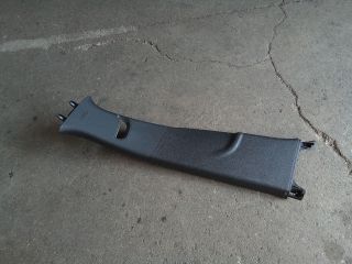 bontott OPEL ASTRA K Bal B Oszlop Burkolat