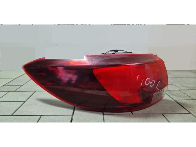 bontott OPEL ASTRA K Bal Belső Hátsó Lámpa