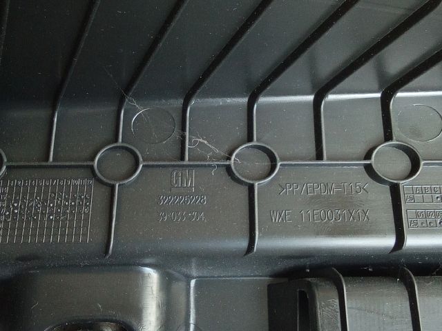 bontott OPEL ASTRA K Bal C Oszlop Burkolat