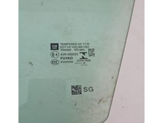 bontott OPEL ASTRA K Bal első Ablak