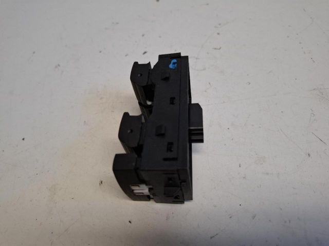 bontott OPEL ASTRA K Bal első Ablakemelő Kapcsoló