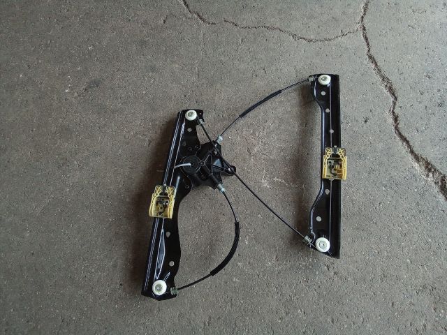 bontott OPEL ASTRA K Bal első Ablakemelő Szerkezet (Elektromos)