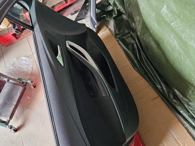 bontott OPEL ASTRA K Bal első Ajtó (Részeivel)