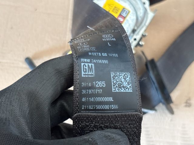 bontott OPEL ASTRA K Bal első Biztonsági Öv