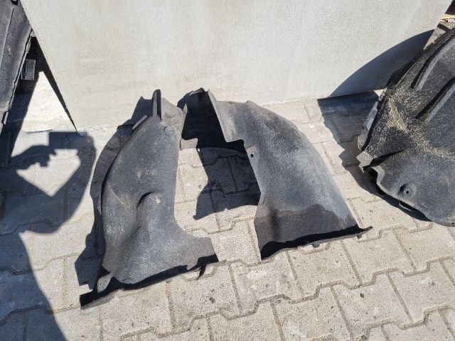 bontott OPEL ASTRA K Bal első Dobbetét (Kerékjárati, Műanyag)