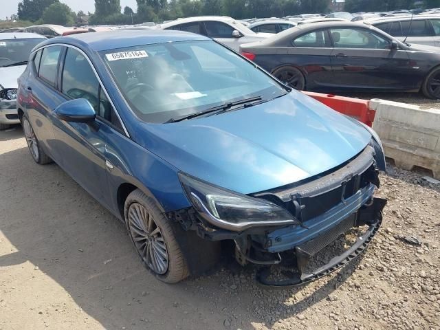 bontott OPEL ASTRA K Bal első Kapaszkodó (Felső)