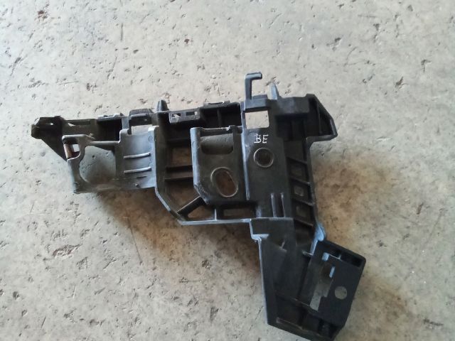 bontott OPEL ASTRA K Bal első Oldal Lökhárító Tartó (Műanyag)