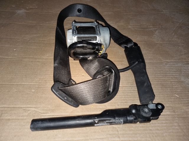 bontott OPEL ASTRA K Bal első Övfeszítő