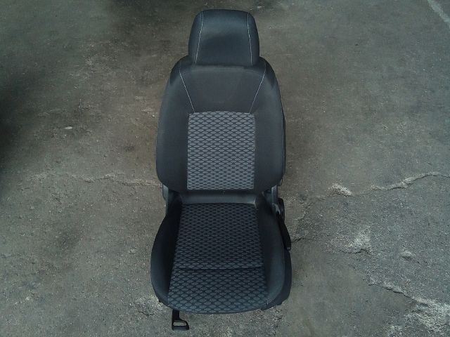 bontott OPEL ASTRA K Bal első Ülés