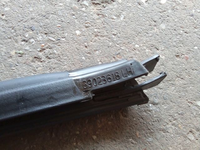 bontott OPEL ASTRA K Bal első Vízlehúzó Gumicsík