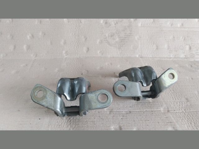 bontott OPEL ASTRA K Bal első Zsanér