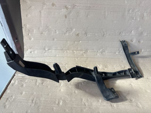 bontott OPEL ASTRA K Bal Fényszóró Tartó