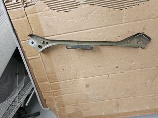 bontott OPEL ASTRA K Bal Fényszóró Tartó