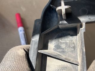 bontott OPEL ASTRA K Bal Fényszóró Tartó