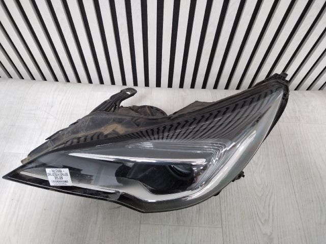 bontott OPEL ASTRA K Bal Fényszóró