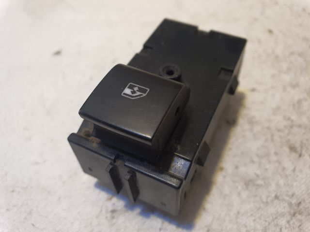 bontott OPEL ASTRA K Bal hátsó Ablakemelő Kapcsoló