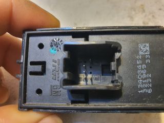 bontott OPEL ASTRA K Bal hátsó Ablakemelő Kapcsoló