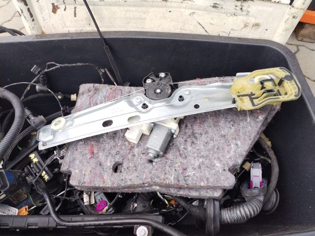 bontott OPEL ASTRA K Bal hátsó Ablakemelő Szerkezet (Elektromos)