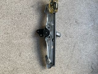 bontott OPEL ASTRA K Bal hátsó Ablakemelő Szerkezet (Elektromos)