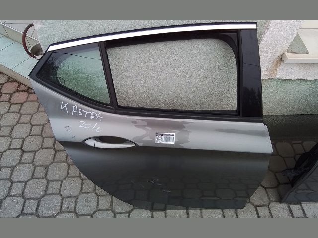 bontott OPEL ASTRA K Bal hátsó Ajtó (Részeivel)
