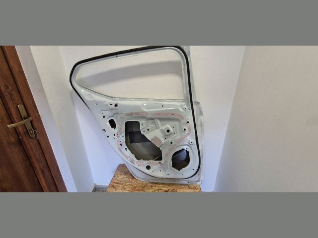 bontott OPEL ASTRA K Bal hátsó Ajtó (Üres lemez)