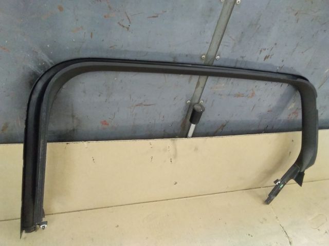 bontott OPEL ASTRA K Bal hátsó Ajtókeret Burkolat